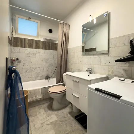 Carnot 2 Pers Port Wifi Nice